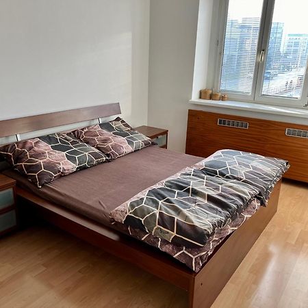Victory Apartment Bratislava Exterior photo